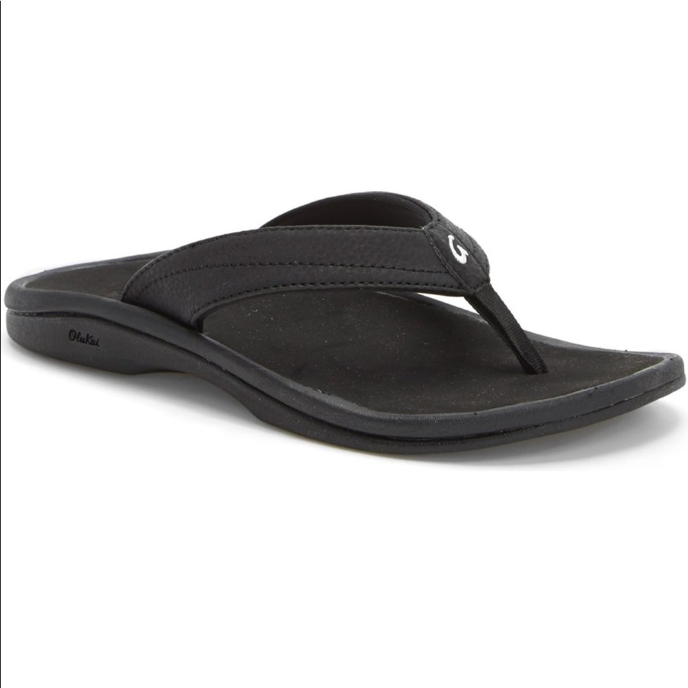 Olu’Kai Black Sandals